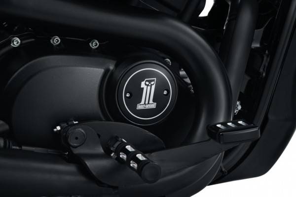 DARK CUSTOM® LOGO RECHTS